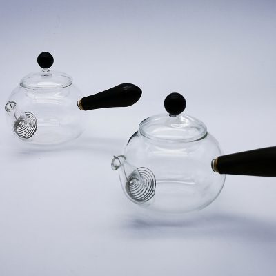 glass_20220809090321