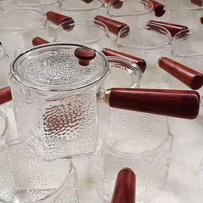 glass_20220809091845