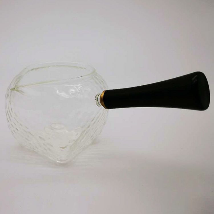 glass_20220809092108